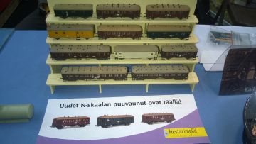 Suomalaisen kaluston syövytesarjoja.